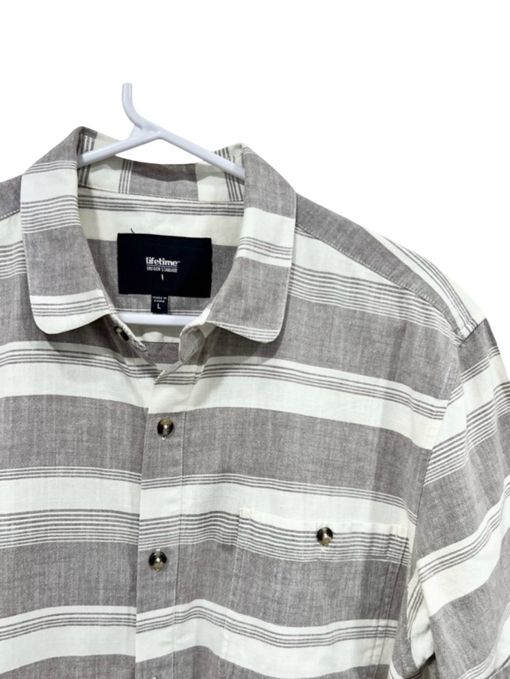 Lifetime Collective Striped Button Up Shirt Mens Large Gray White Coastal Casual